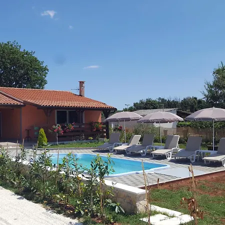 Romantic Sejdic Gasthof