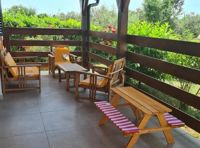 Romantic Sejdic Πανσιόν Πούλα